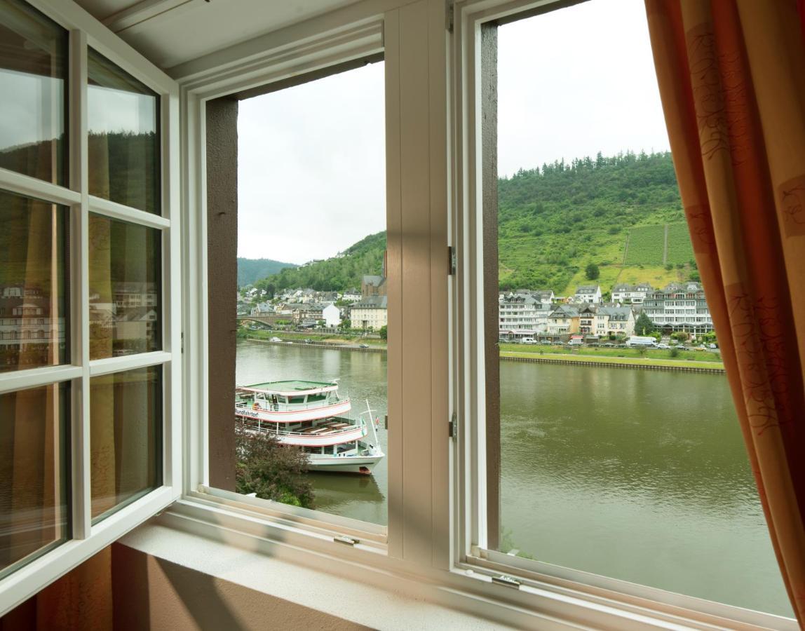 Hotel Weinhof Commune fusionnée de Cochem-Land Extérieur photo
