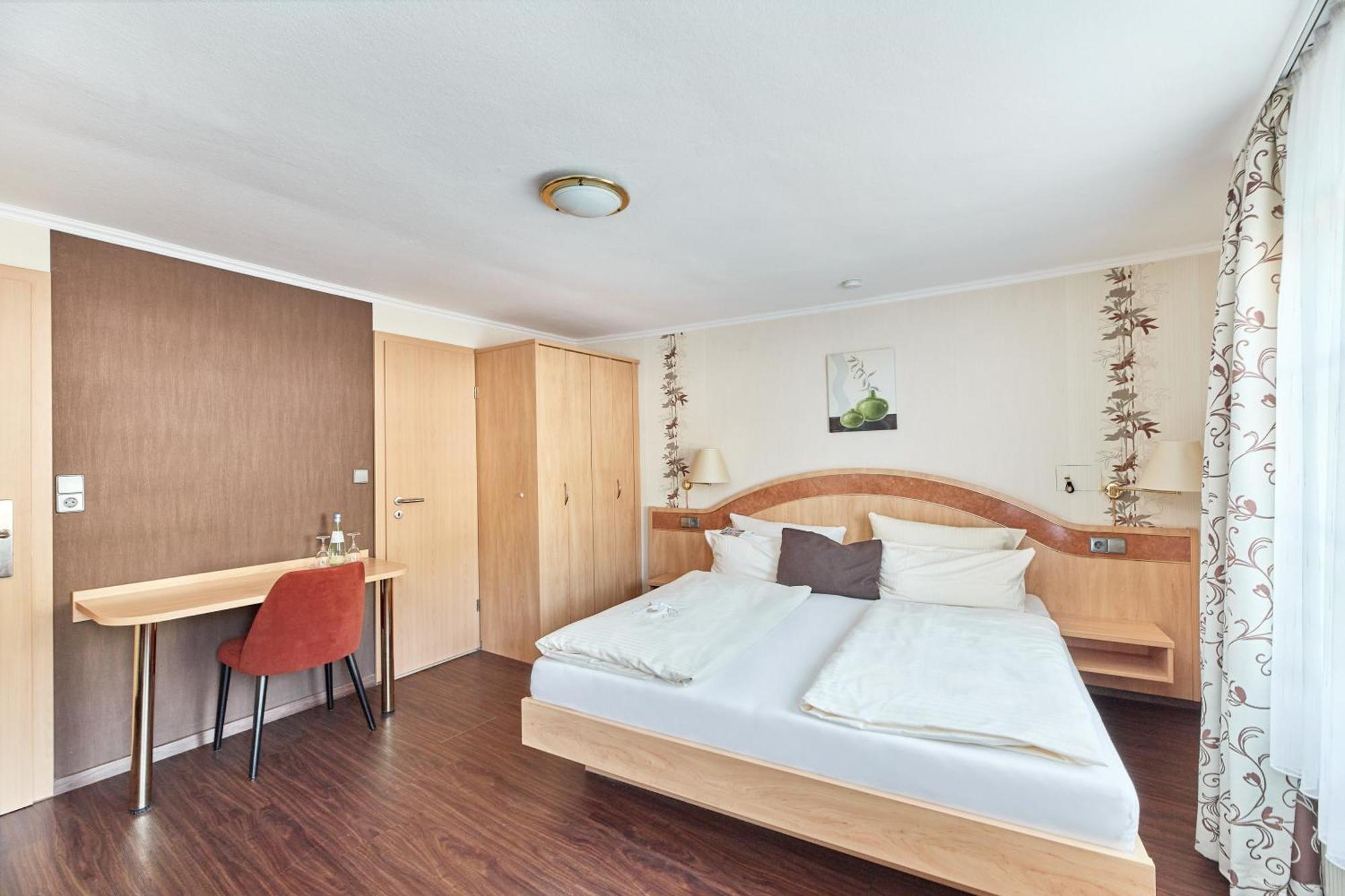 Hotel Weinhof Commune fusionnée de Cochem-Land Extérieur photo